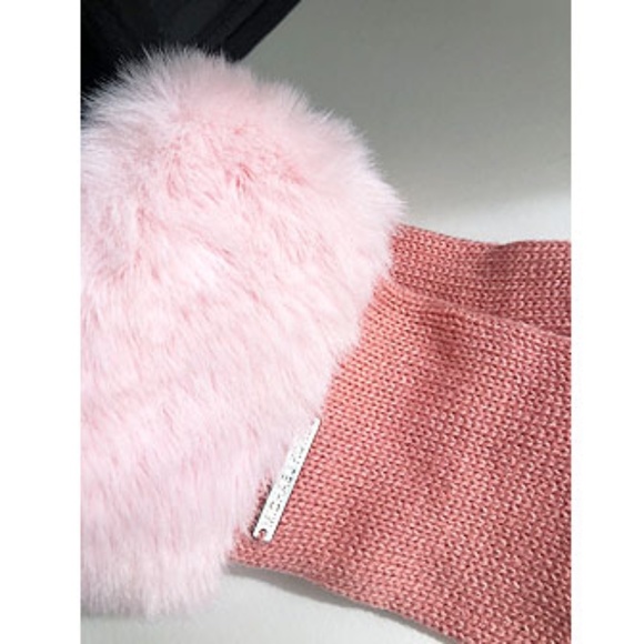 Michael Kors Faux Fur Trim Touch Tip Gloves - Picture 2 of 3